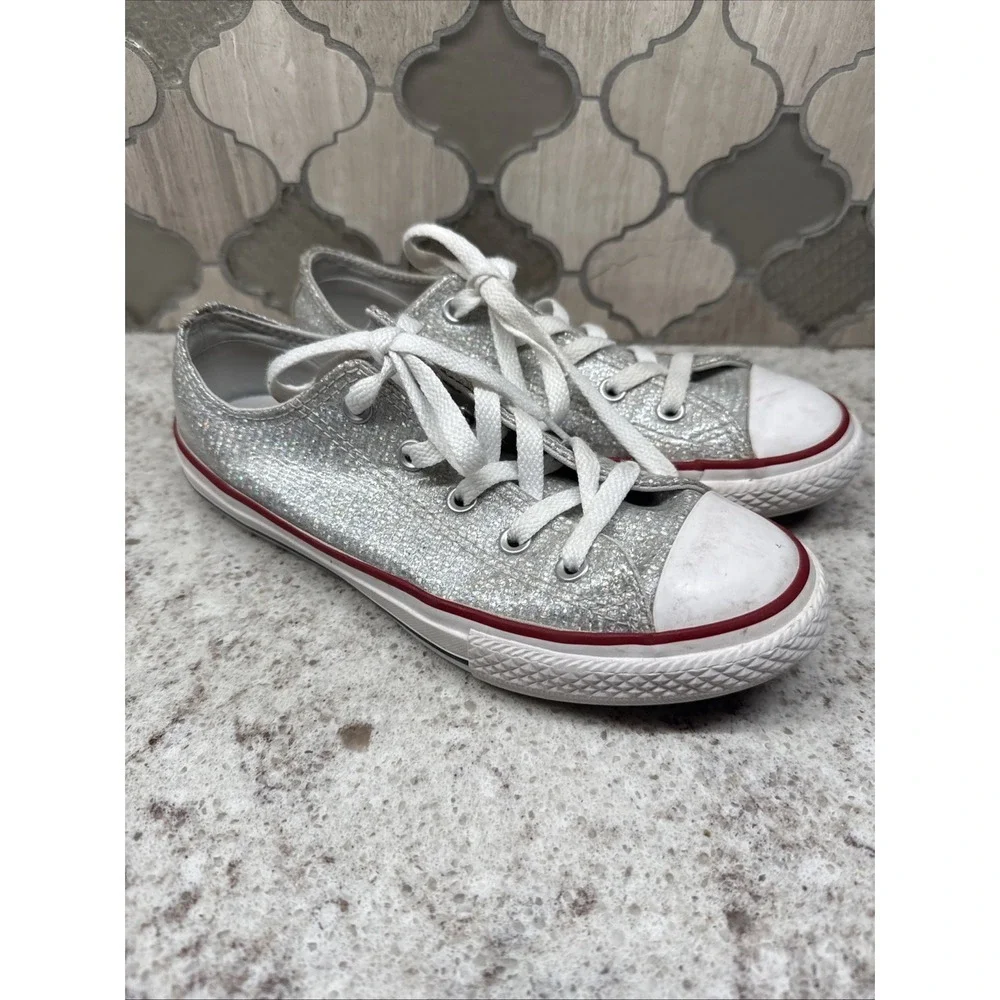 Converse‎ All Star Chuck Taylor Shoes Junior Size 2 All Over Glitter Low Top